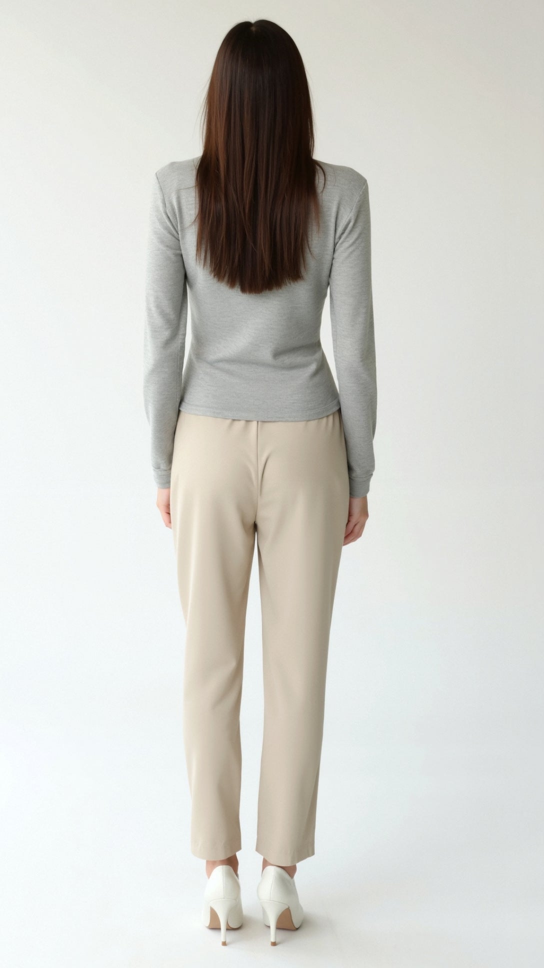 Barbara Chic Cutout Long-Sleeve Knit Top